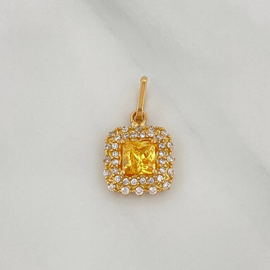 Dije Halo Cuadrado 2.1 g / 2 cm Oro Amarillo 18K