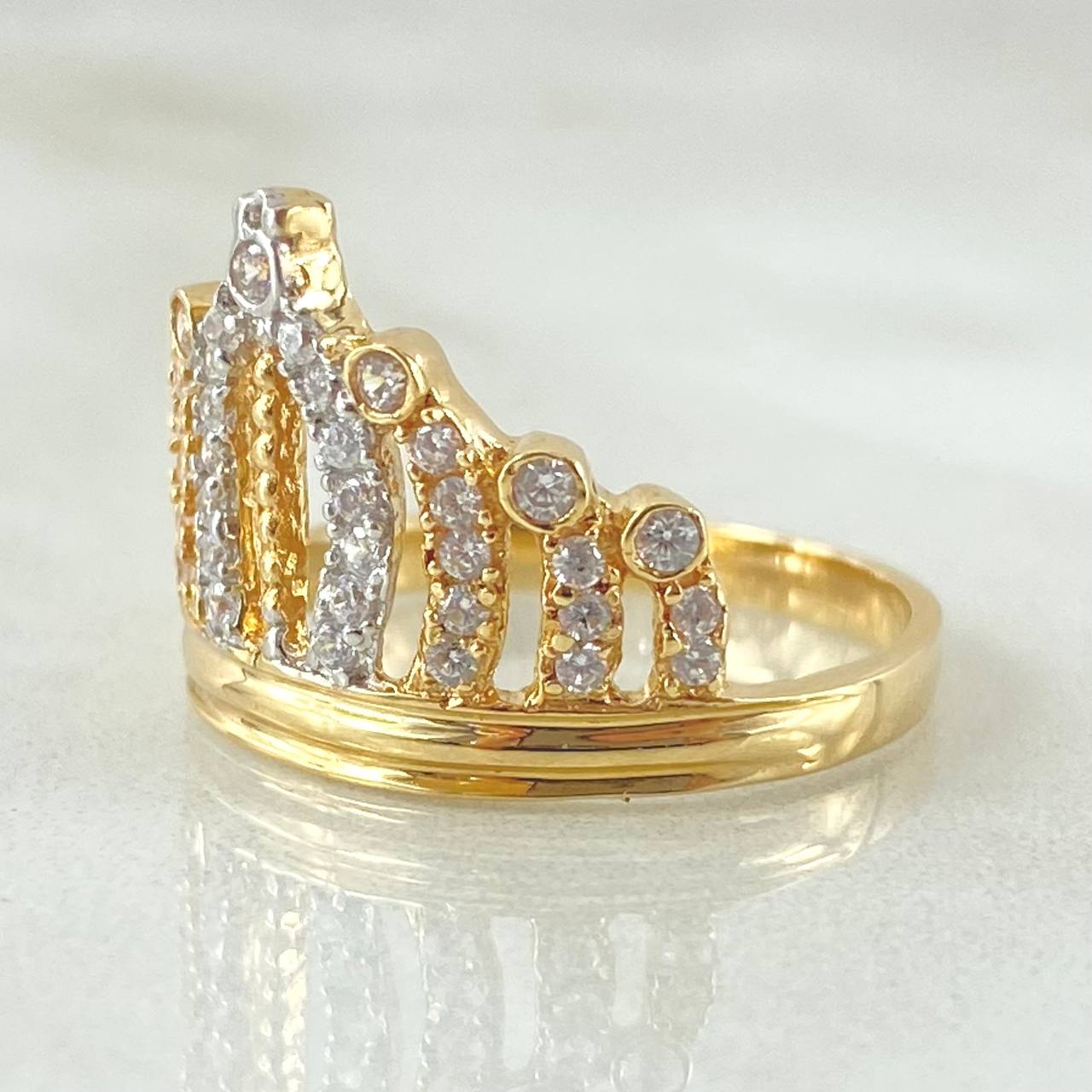Anillo Corona Tupida 3.7gr / T7 1/4 / Oro Amarillo 18K*