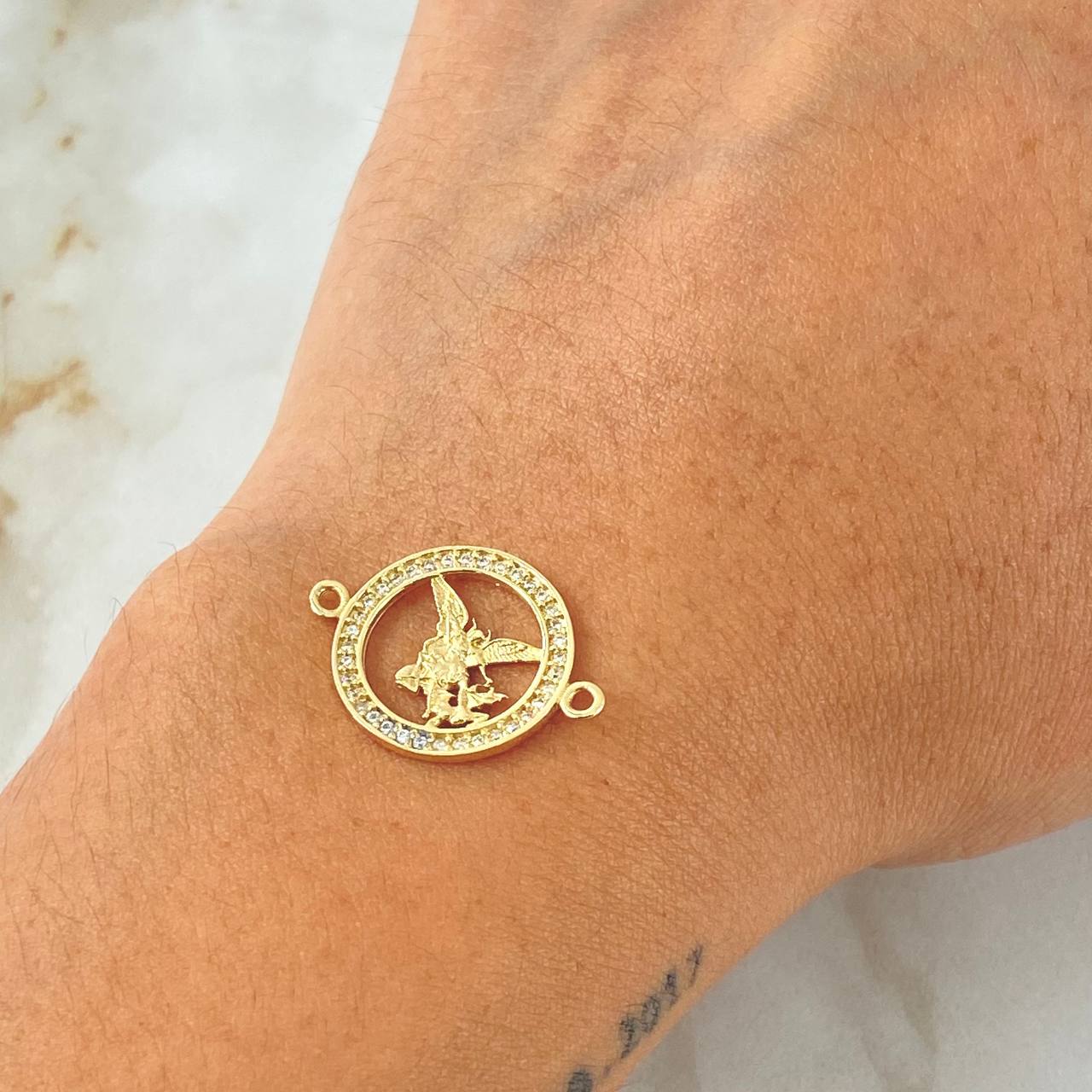 Herraje San Miguel Arcángel 1.75gr / 2.3cm / Oro Amarillo 18K