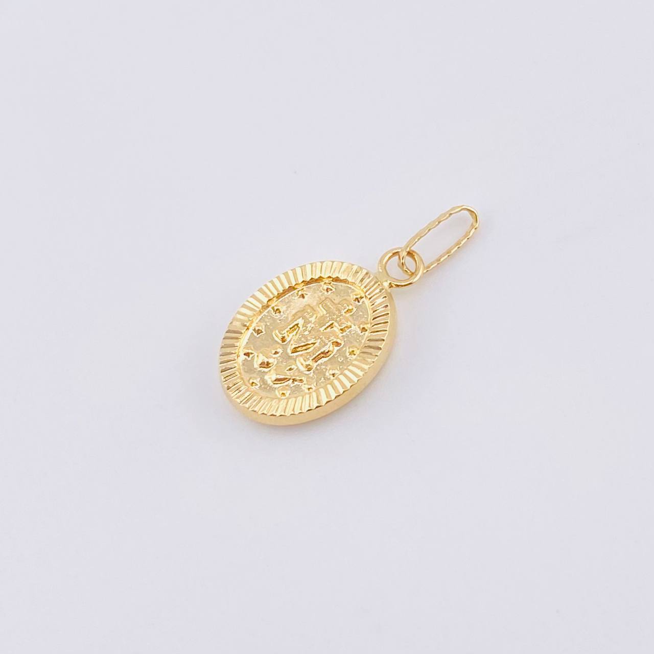 Dije Milagrosa 0.85gr / 2.2cm / Oro Amarillo 18K *