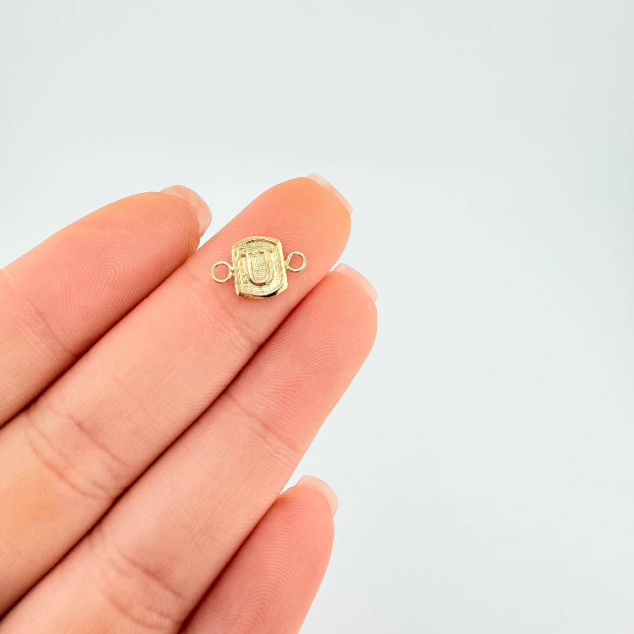 Herraje Letra U 0.35 g / 1.2 cm Oro Amarillo 18K