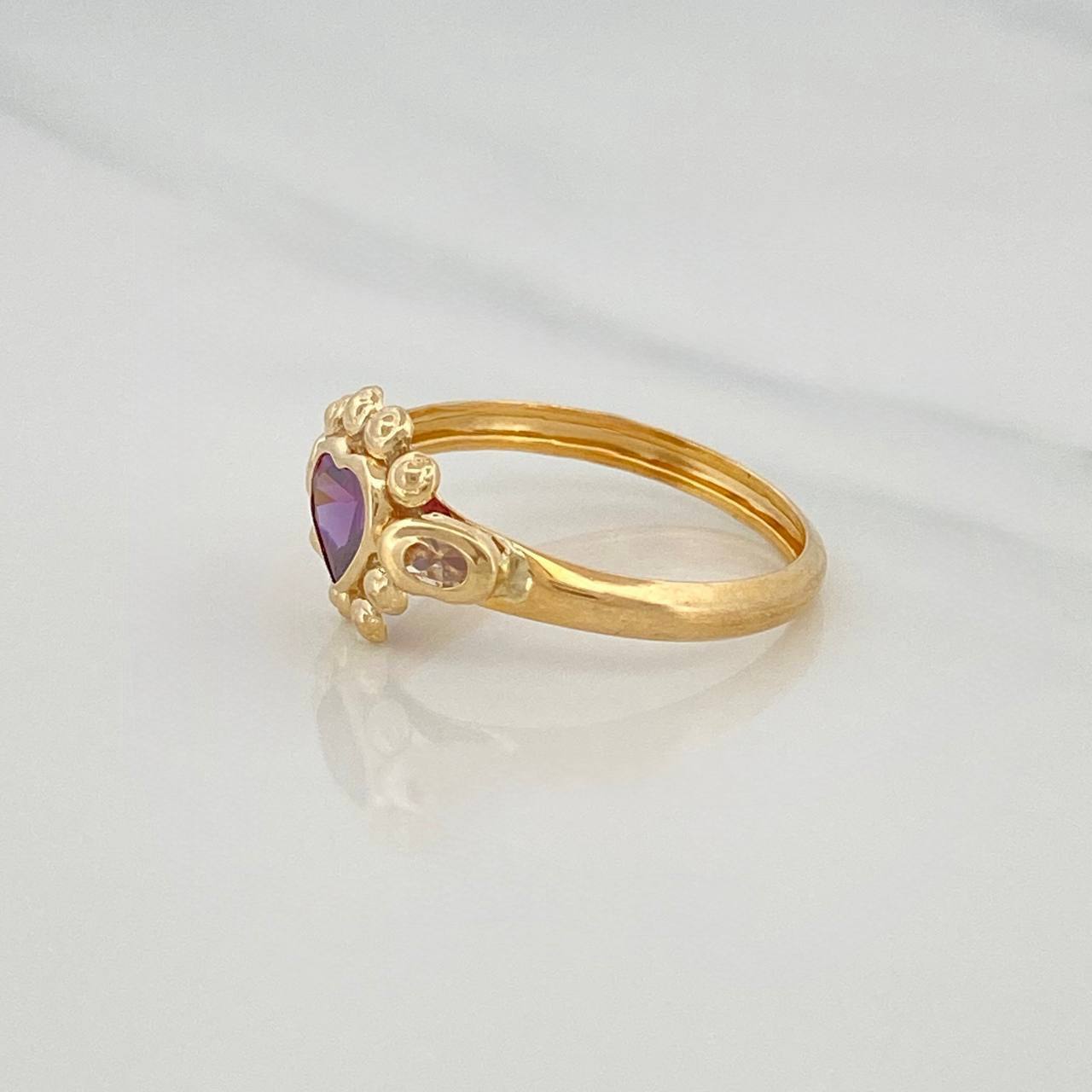 Anillo Corazon 1.65 g / T8 1/4 Oro Amarillo 18K