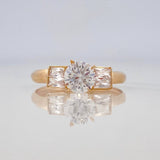 Anillo Solitario 1.45 g / T7 1/2 Oro Amarillo 18K