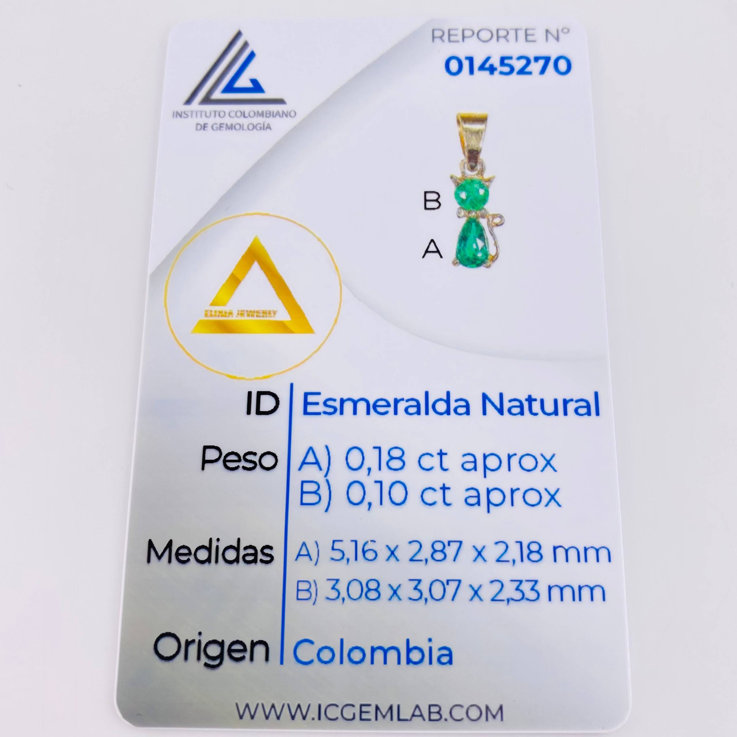 Dije Gato Esmeraldas 28pts 0.6gr / 1.5cm / Oro Amarillo 18K