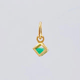 Dije Cubo Esmeralda 10 Pts 0.3 g / 1 cm Oro Amarillo 18K