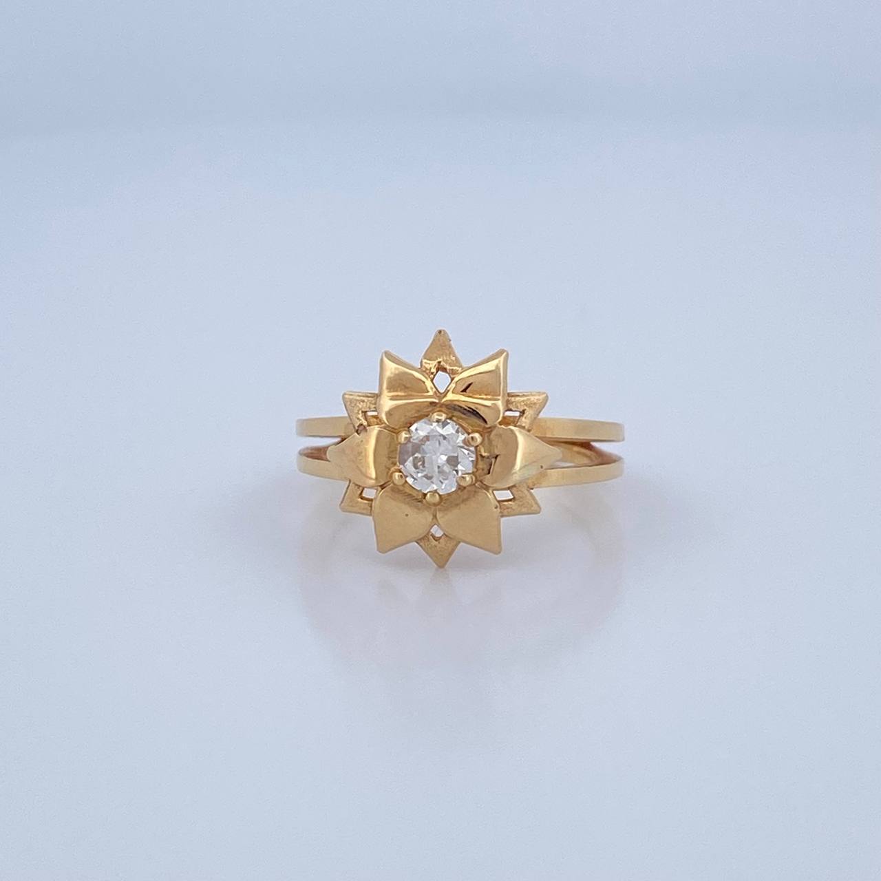 Anillo Solitario Girasol 4.6gr / T5 1/4 / Diamante 27pts Oro Amarillo (Joya) &