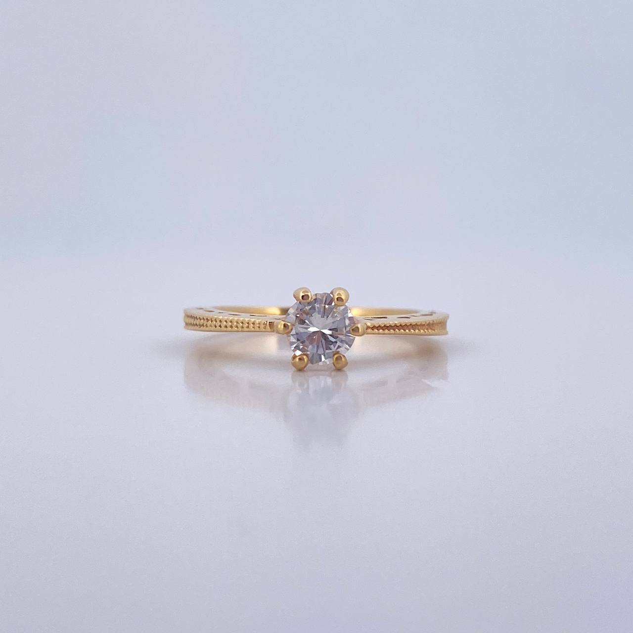 Anillo Solitario 2.85gr / T5 / Diamante 40pts Oro Amarillo (Joya) &