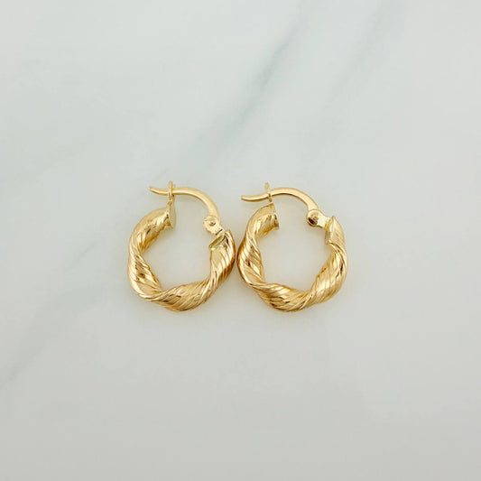 Candongas Bella 1.45gr / 1.8cm / Oro Amarillo 18K %