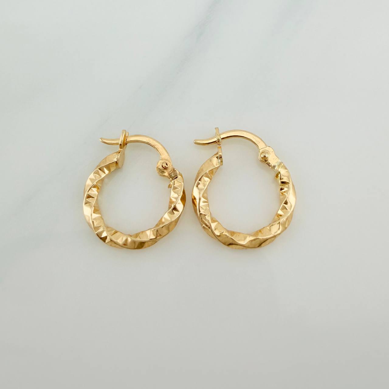 Candongas Yudi 1gr / 1.6cm / Oro Amarillo 18K %