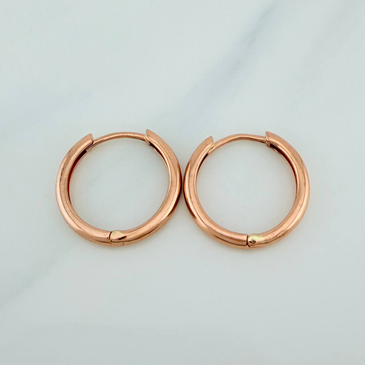 Candongas Aro Liso 2.95gr / 1.7cm / Oro Rosa 18K %