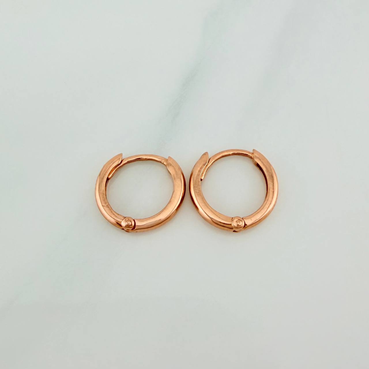 Candongas Aro Liso 1.6gr / 1.2cm / Oro Rosa 18K &