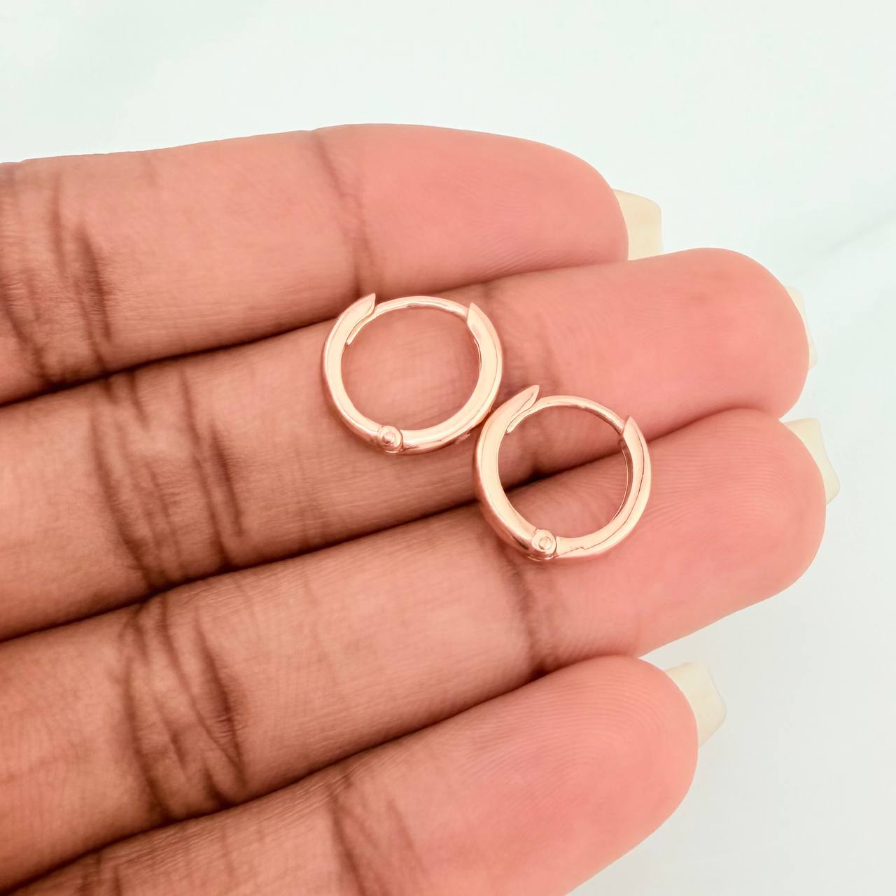 Candongas Aro Liso 1.6gr / 1.2cm / Oro Rosa 18K &