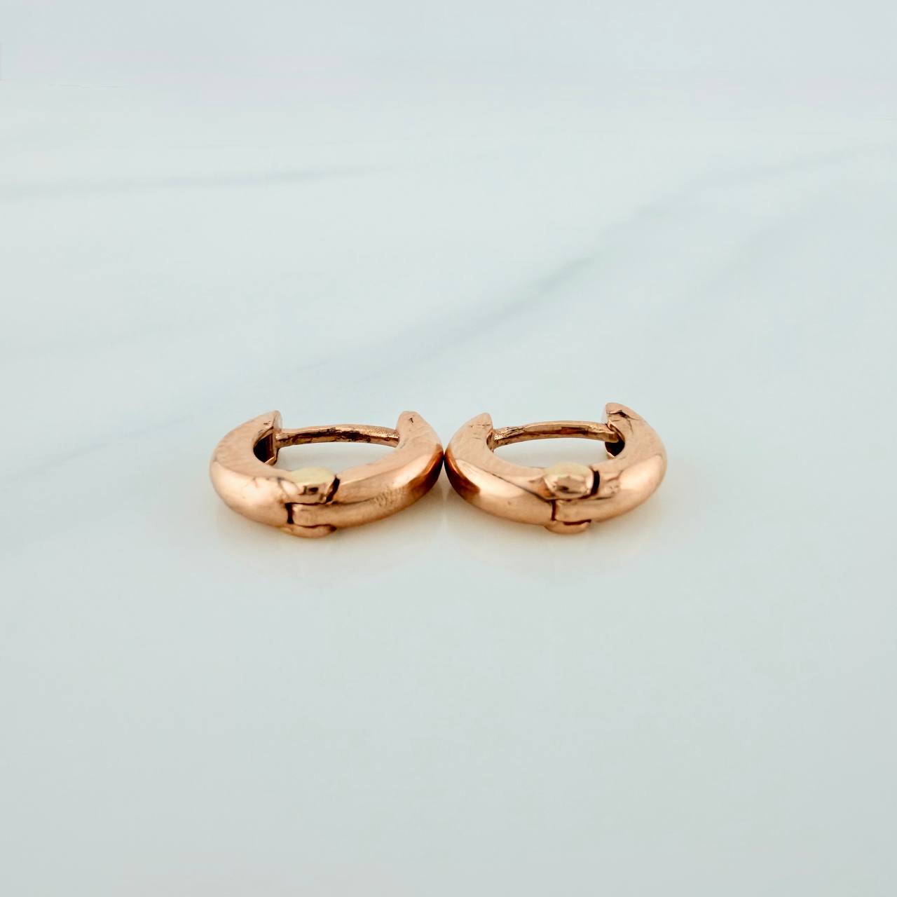 Candongas Aro Liso 1.5gr / 0.8cm / Oro Rosa 18K %