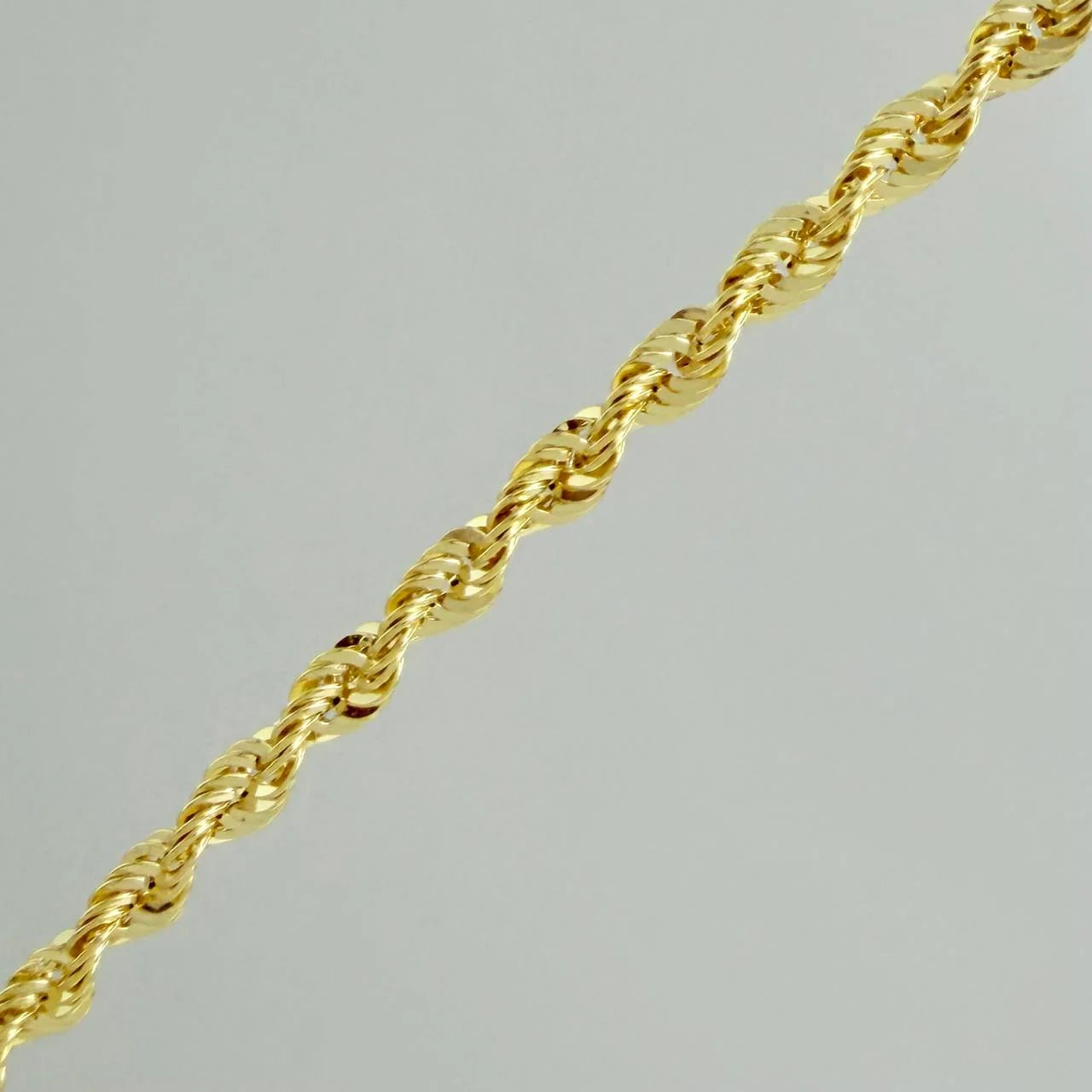Cadena Lazo 2.8g / 45cm / 2.1mm Oro Amarillo 18K