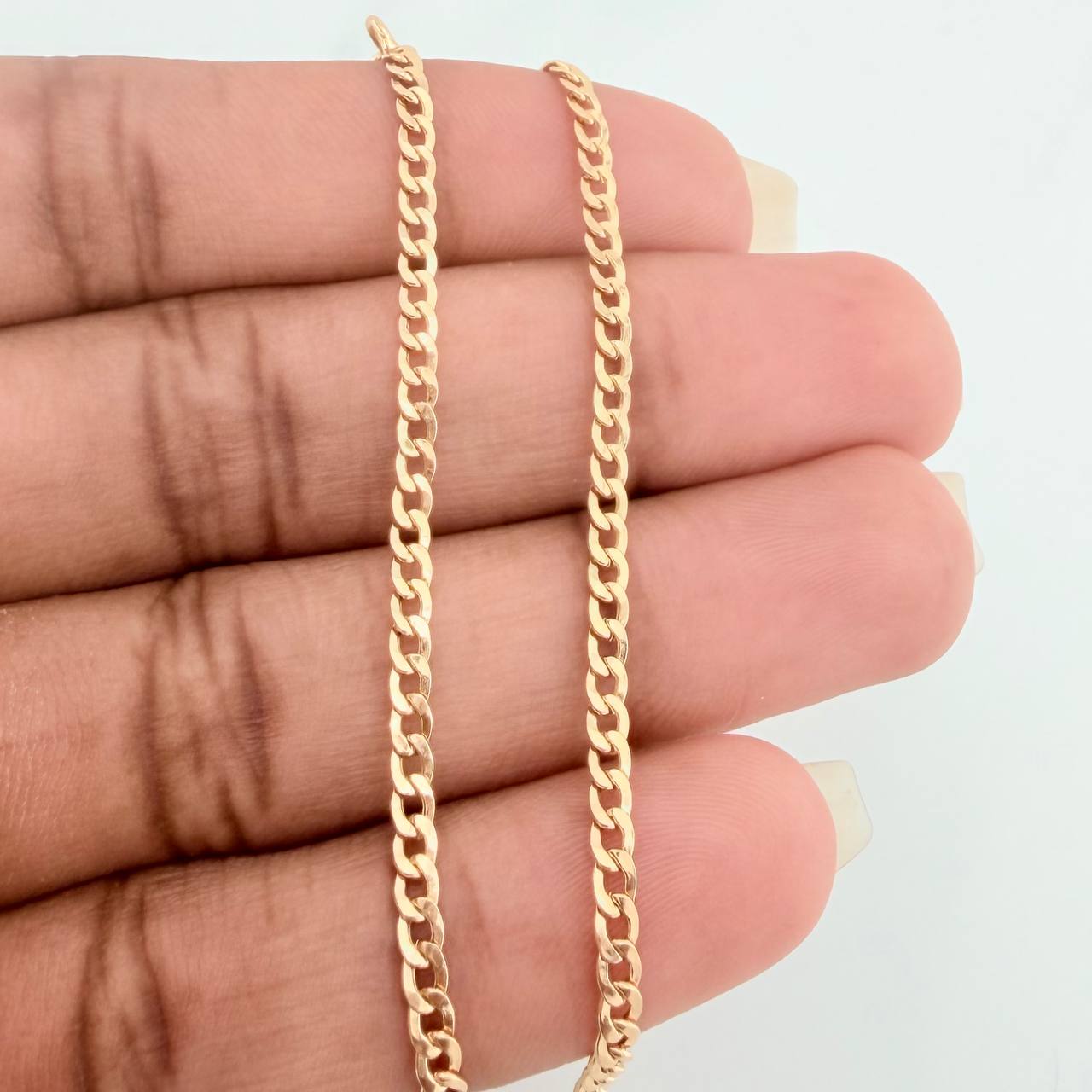 Pulso Cubano 1.2gr / 21cm / 2.2mm Oro Amarillo +1 18K %