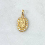 Dije Virgen Guadalupe 2.3gr / 2.3cm / Ovalo Rayado Circones Blancos Oro Amarillo 18K