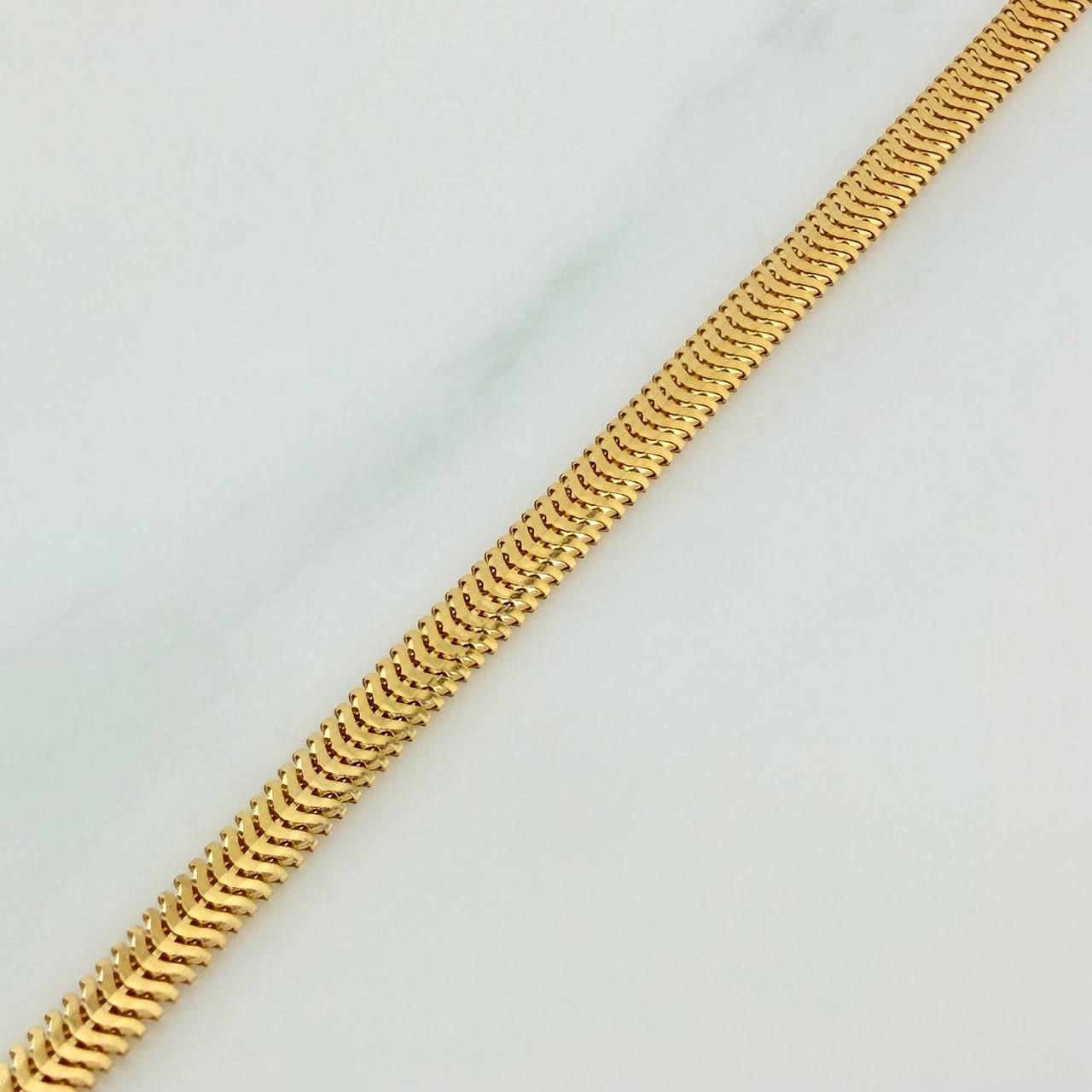 Pulso Serpiente 3.8gr / 19cm / 2.8mm Oro Amarillo +3 18K $
