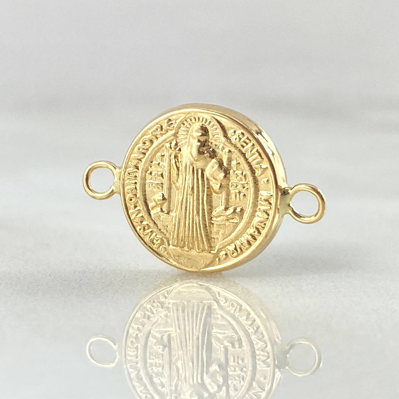 Herraje San Benito 0.65gr / 1.8cm / Oro Amarillo 18K
