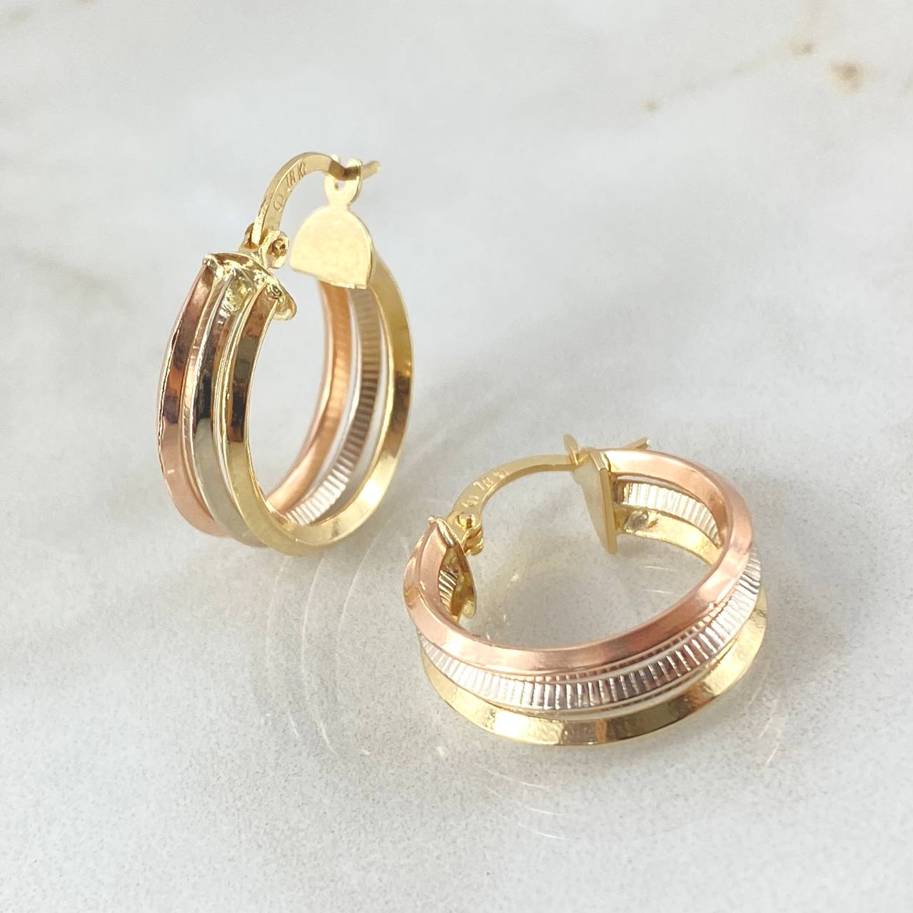 Candongas Aleja 2.4gr / 2.3cm / Tres Oros 18K *