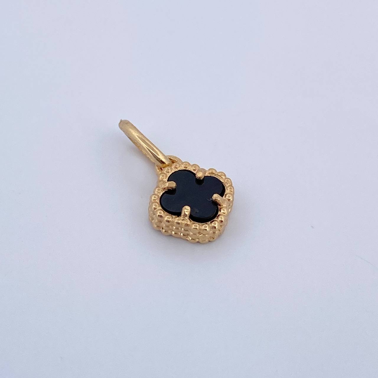 Dije Trebol 0.95gr / 1.5cm / Oro Amarillo Nac.Esp. 18K &