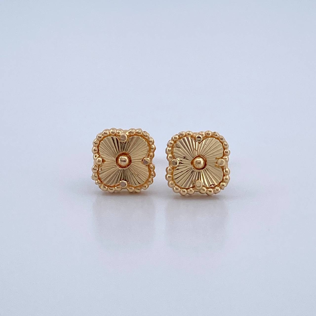 Topos Trebol Centro 1.85gr / Oro Amarillo Nac.Esp. 18K &