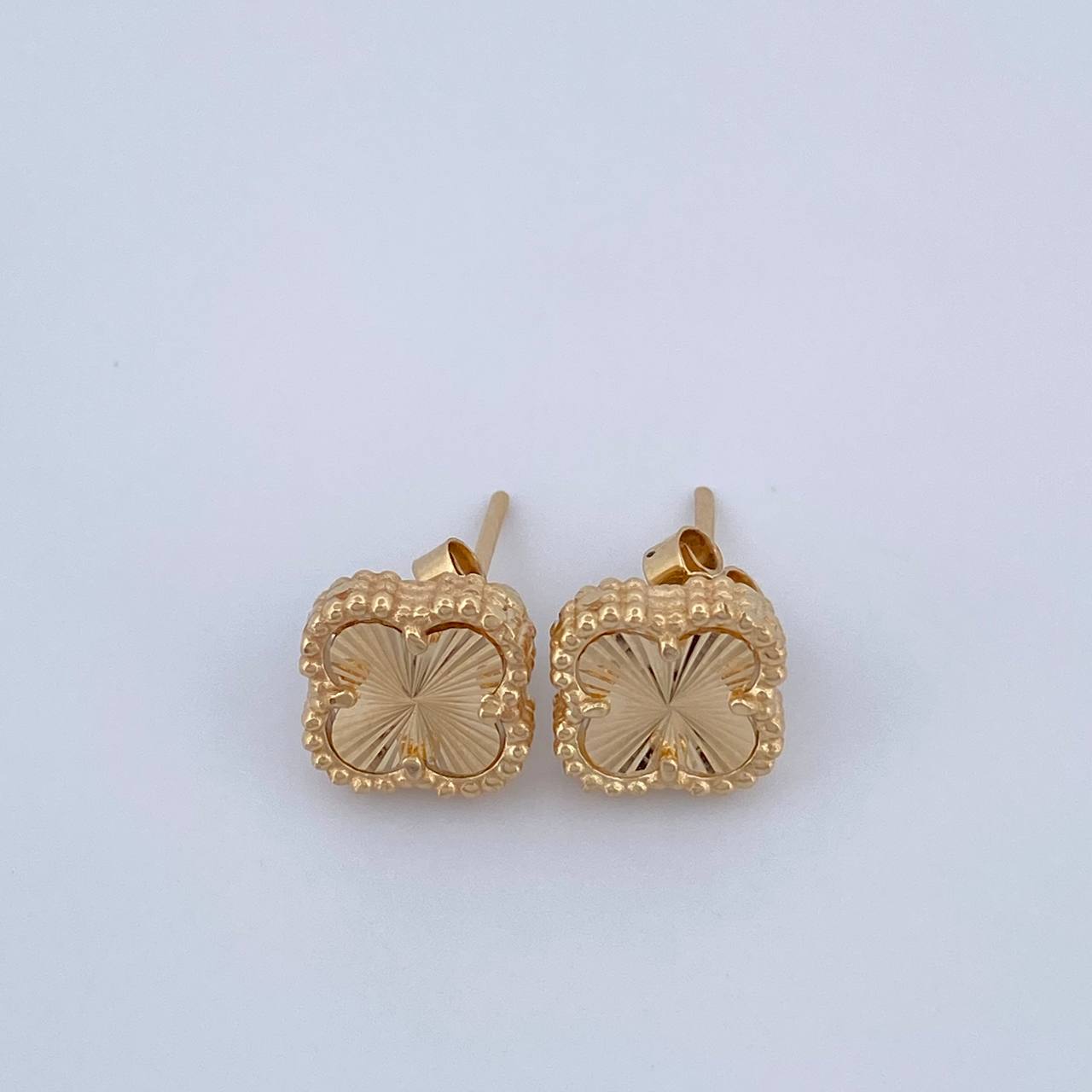 Topos Trebol 2.6gr / Oro Amarillo Nac.Esp. 18K &