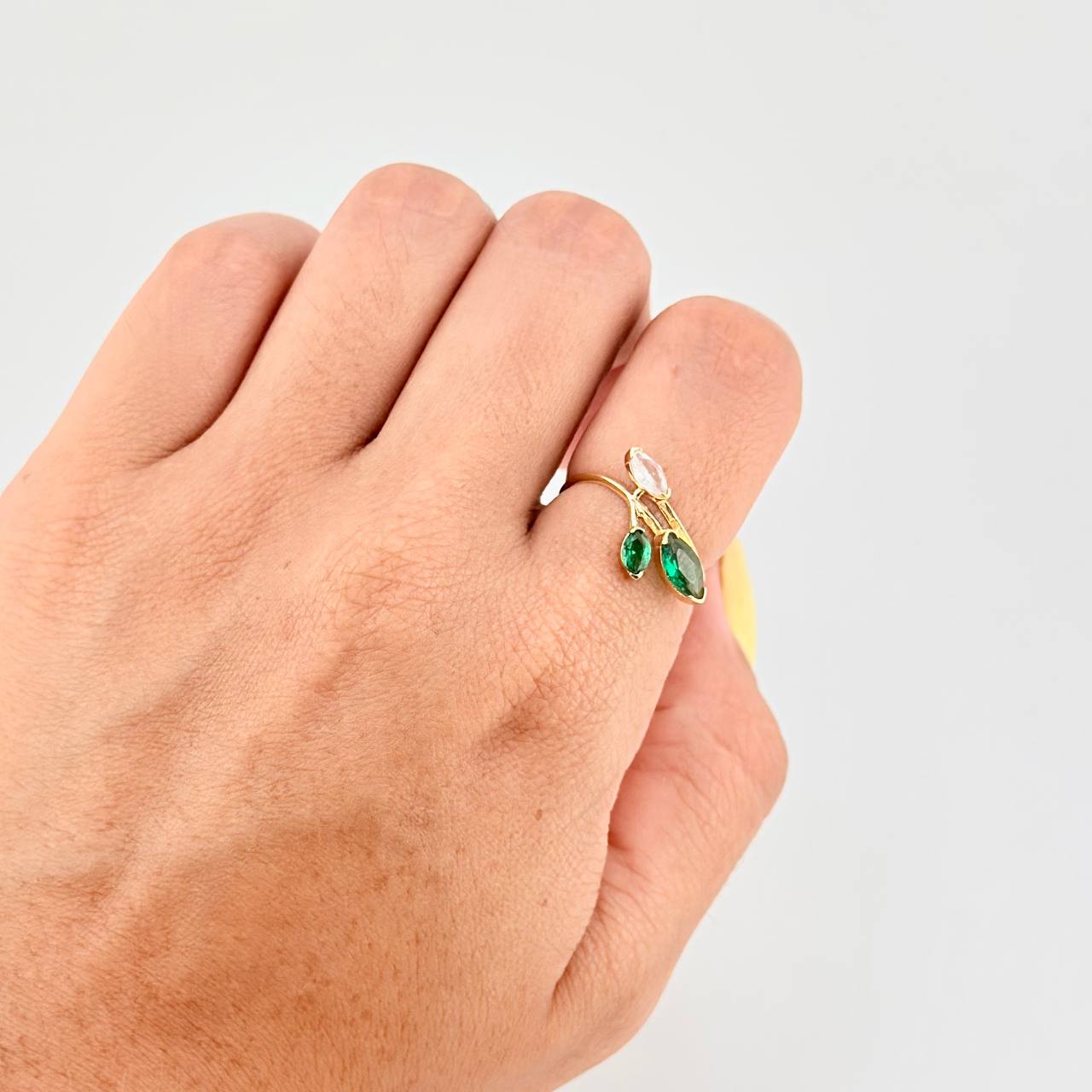 Anillo Hoja Laurel Desigual 1.4 g / T6 Oro Amarillo 18K