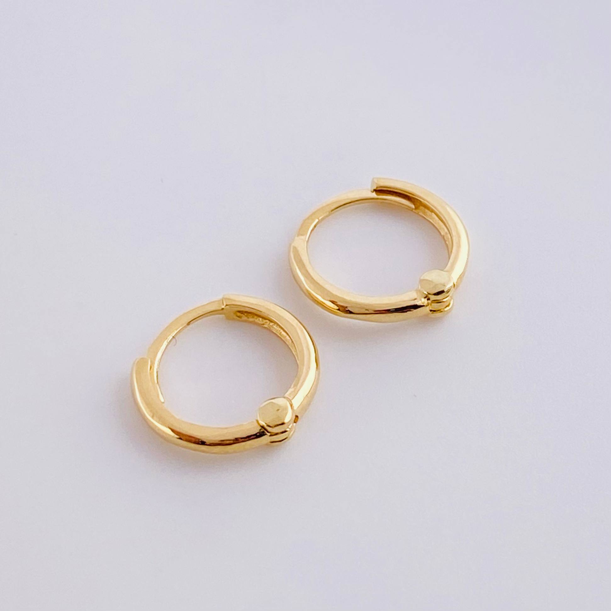 Candongas Lisas 1.15 g / 1 cm Oro Amarillo 18K