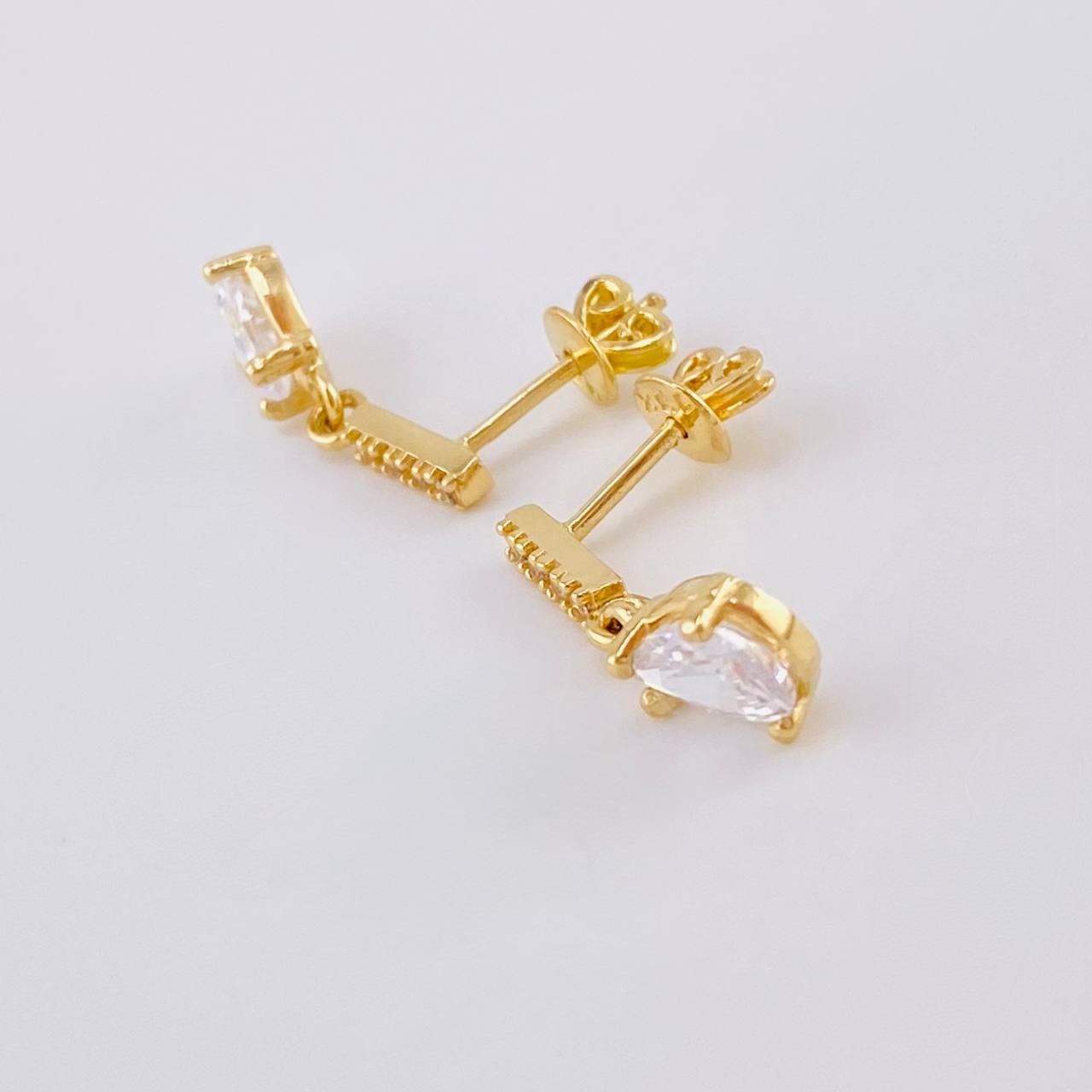 Topos Linea Lluvia 2.85 g / 1.9 cm Oro Amarillo 18K