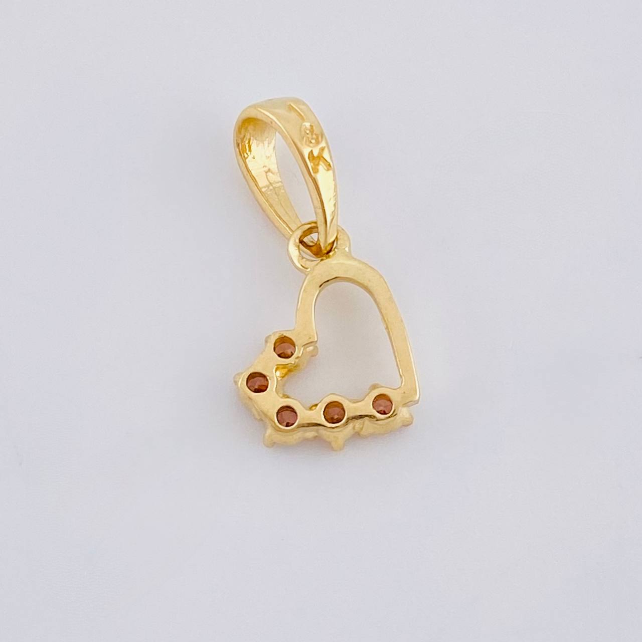 Dije Silueta Corazón 0.75 g / 1.5 cm Oro Amarillo 18K