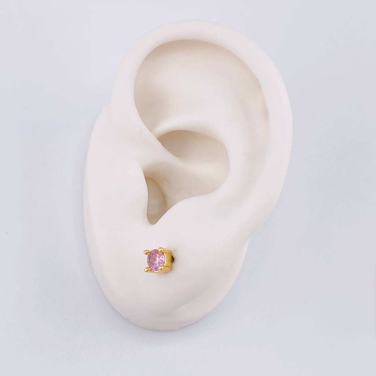 Topos Cuatro Garras 1.55 g / 4.4 mm Oro Amarillo 18K