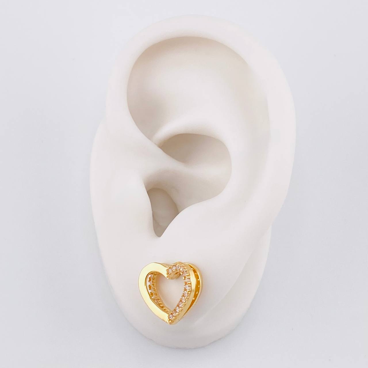 Topos Set Silueta Corazón Doble 4.3g / 11.05mm Oro Amarillo 18K