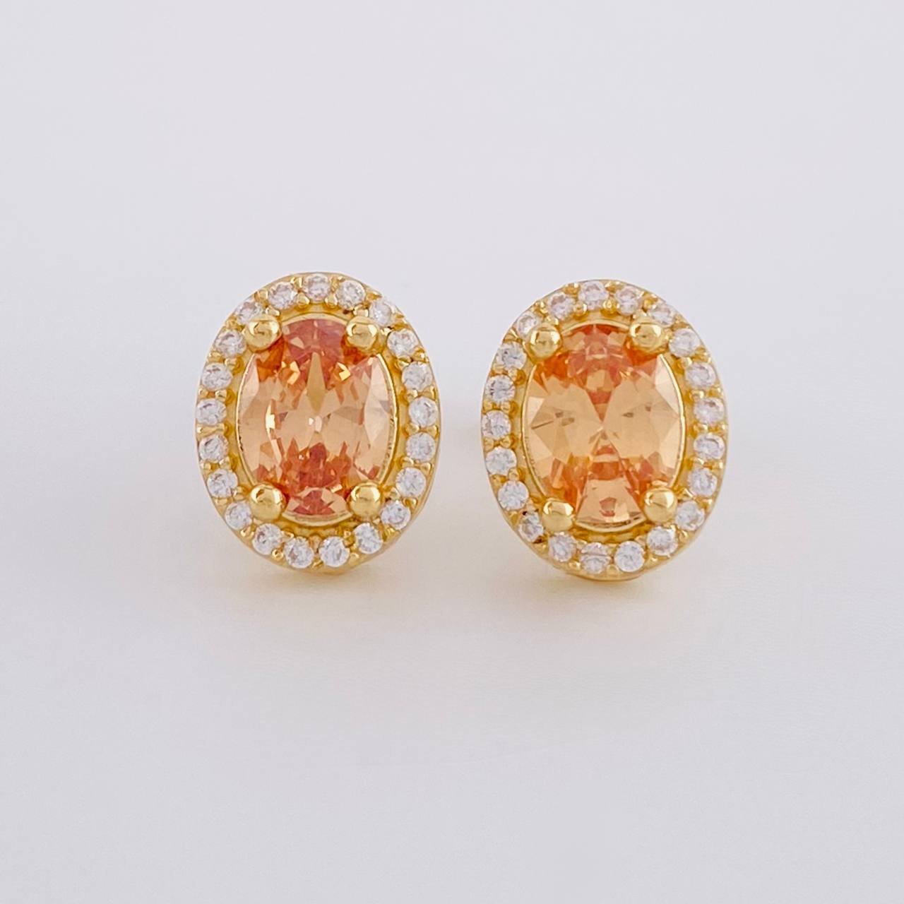 Topos Set Ovalo Tupido 6.35g / 12.35mm Oro Amarillo 18K