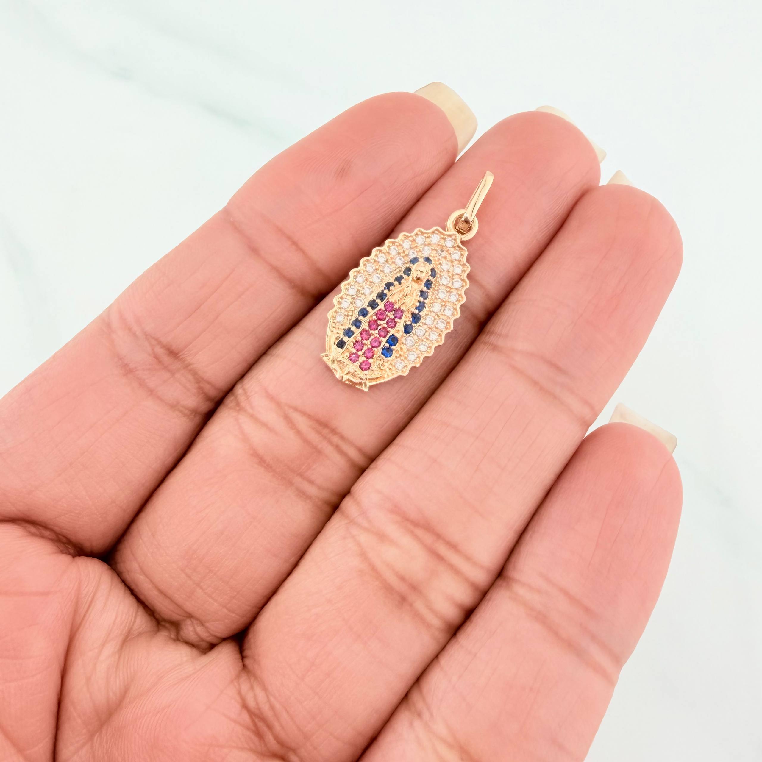 Dije Virgen Guadalupe 1.9 g / 2.6 cm Oro Amarillo 18K