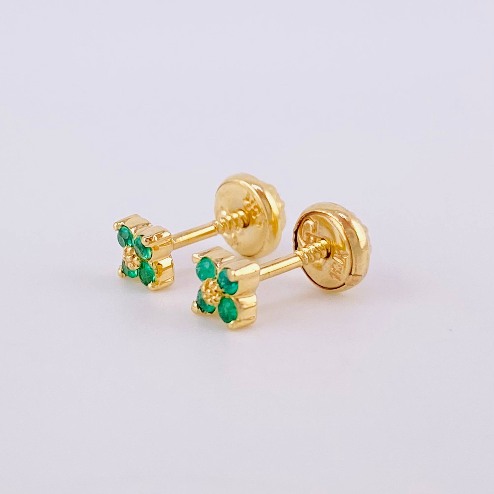 Topos Flor Esmeraldas 18pts 1g / 4.45mm Oro Amarillo 18K