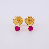 Topos Cuatro Garras Rubíes 18pts 0.75g / 3.1mm Oro Amarillo 18K