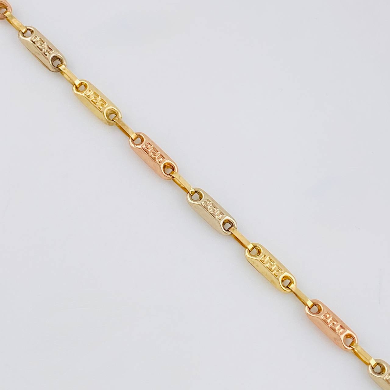 Pulso Rustico Tribal 3.45 g / 19.5 cm / 3.6 mm Tres Oros 18K