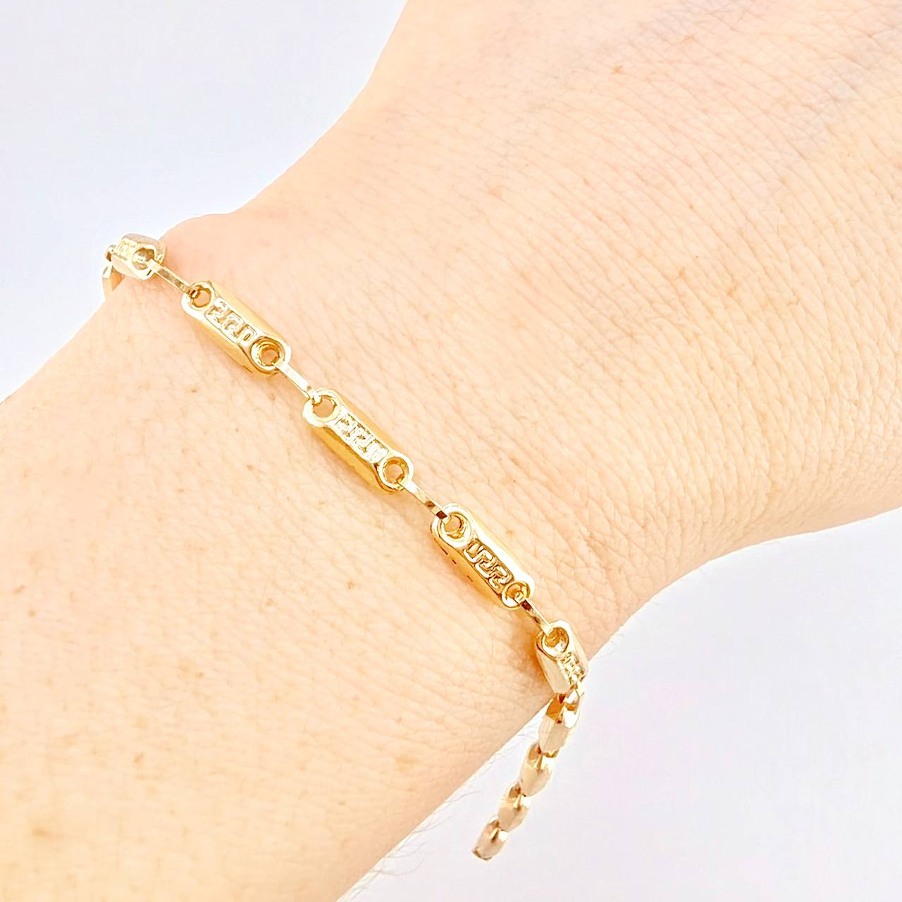 Pulso Rustico Tribal 3 g / 17.8 cm / 3.6 mm Oro Amarillo 18K