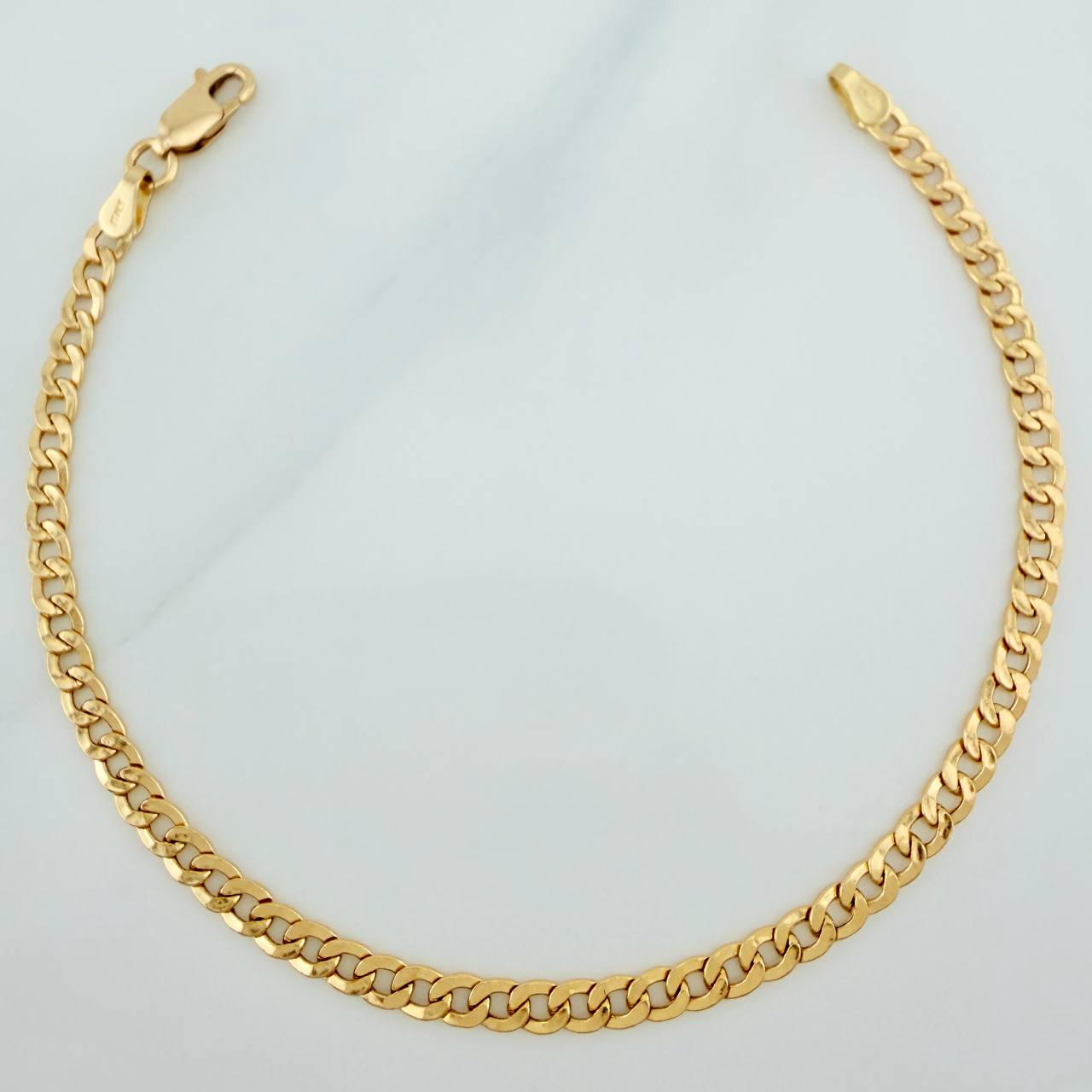 Pulso Cubano 2.75gr / 19cm / 3mm Oro Amarillo +1 18K $
