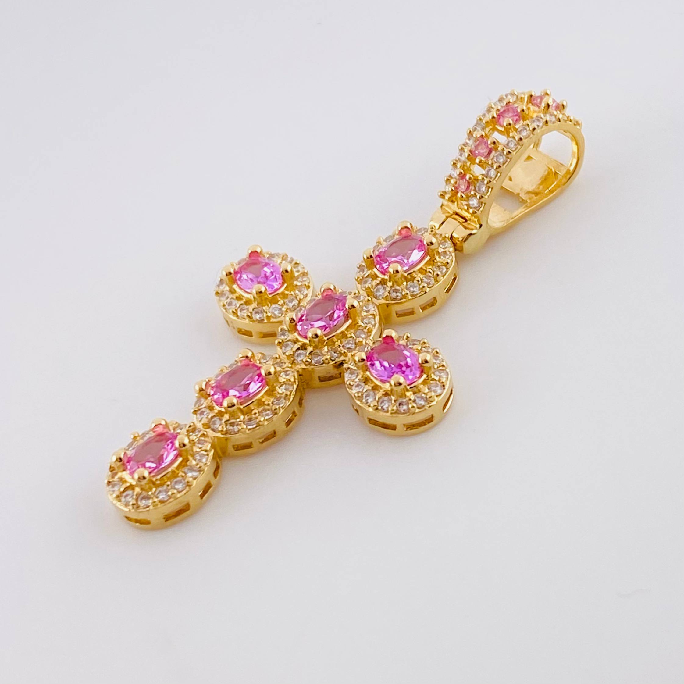 Dije Cruz Ovalos Tupidos 5.55g / 4.3cm Oro Amarillo 18K