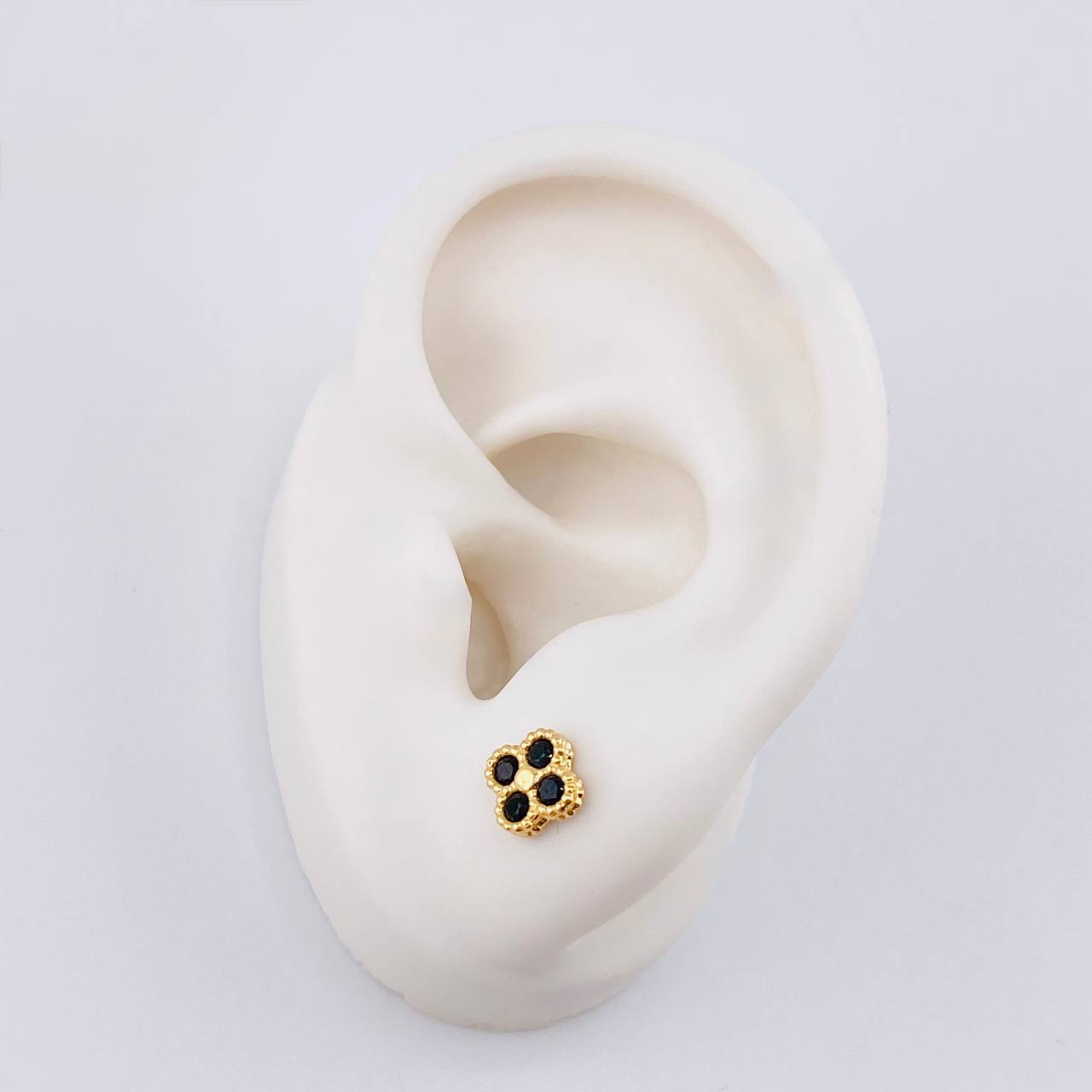 Topos Flor Trebol 1.7 g / 6.1 mm Oro Amarillo 18K