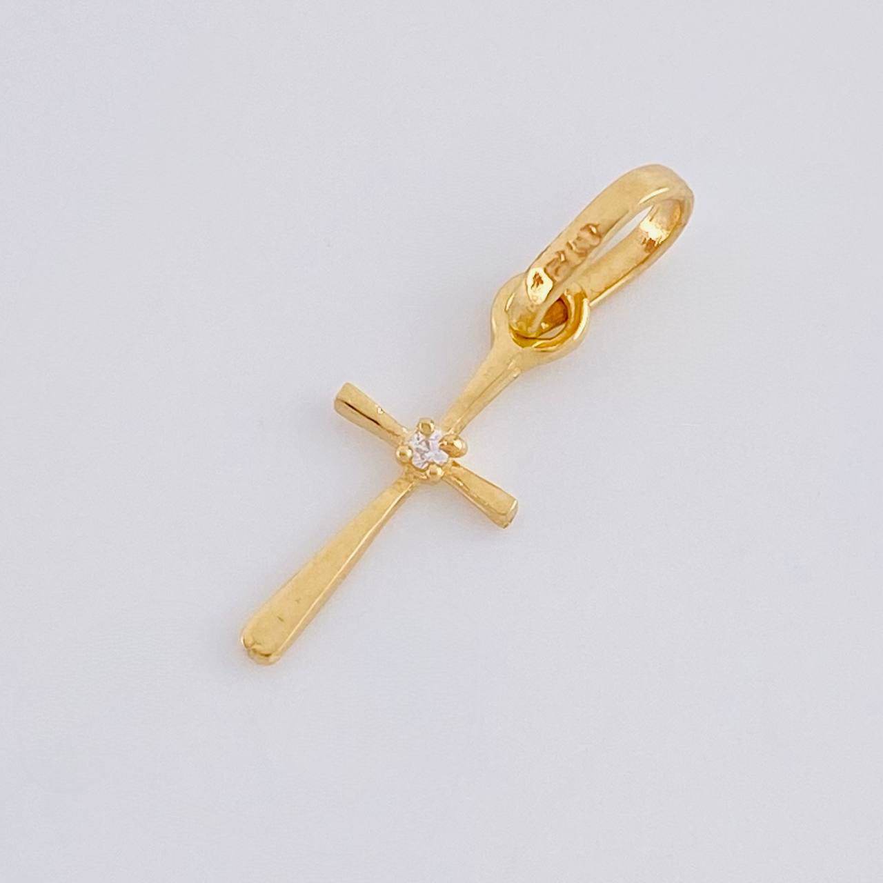 Dije Cruz Lisa 0.45 g / 1.7 cm Oro Amarillo 18K