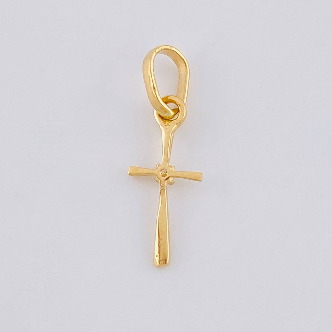 Dije Cruz Lisa 0.35 g / 2 cm Oro Amarillo 18K