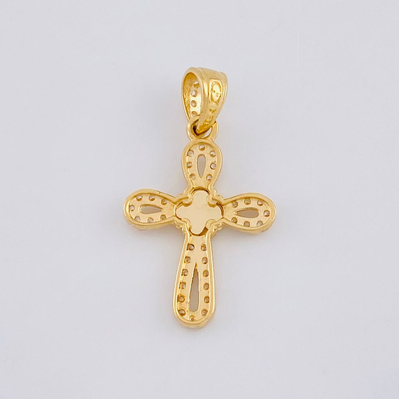 Dije Cruz Trebol 1.3g / 2.5cm Oro Amarillo 18K