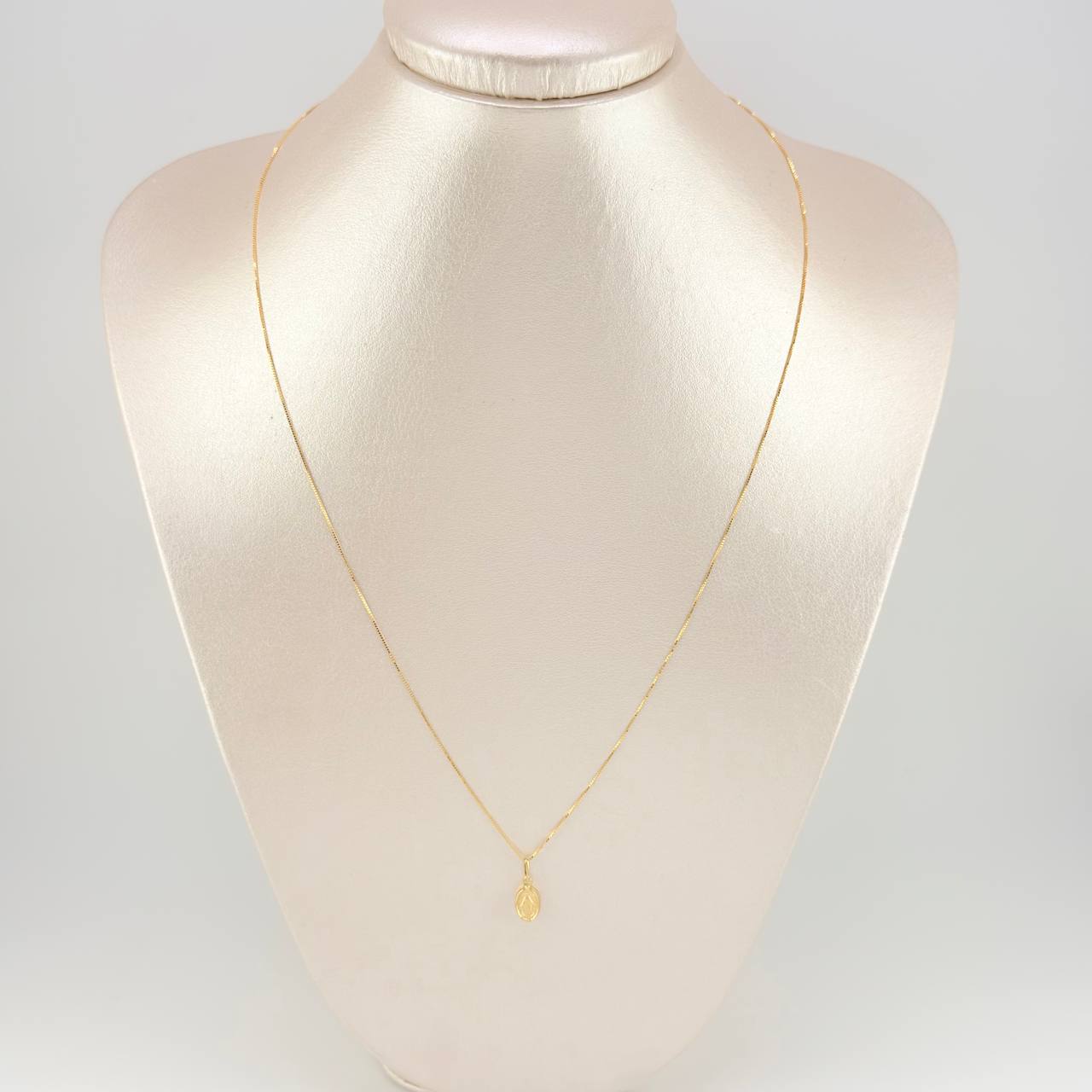 Set Cadena Veneciana + Dije Virgen Milagrosa / 1.15 g / 45.1 cm Oro Amarillo 18K