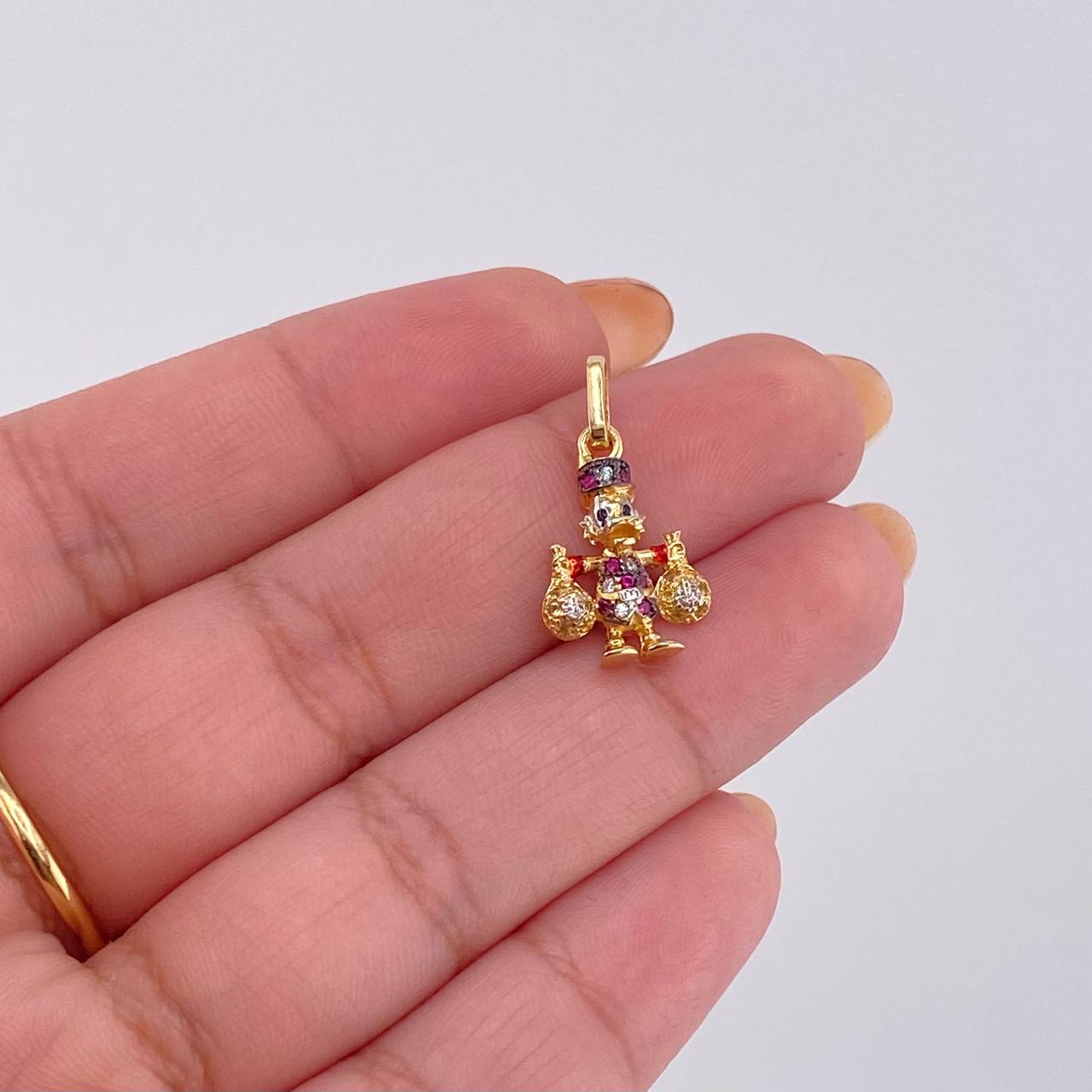 Dije Pato Bolsa Dinero 1.6gr / 2.2cm / Dos Oros Amarillo Blanco 18K ©