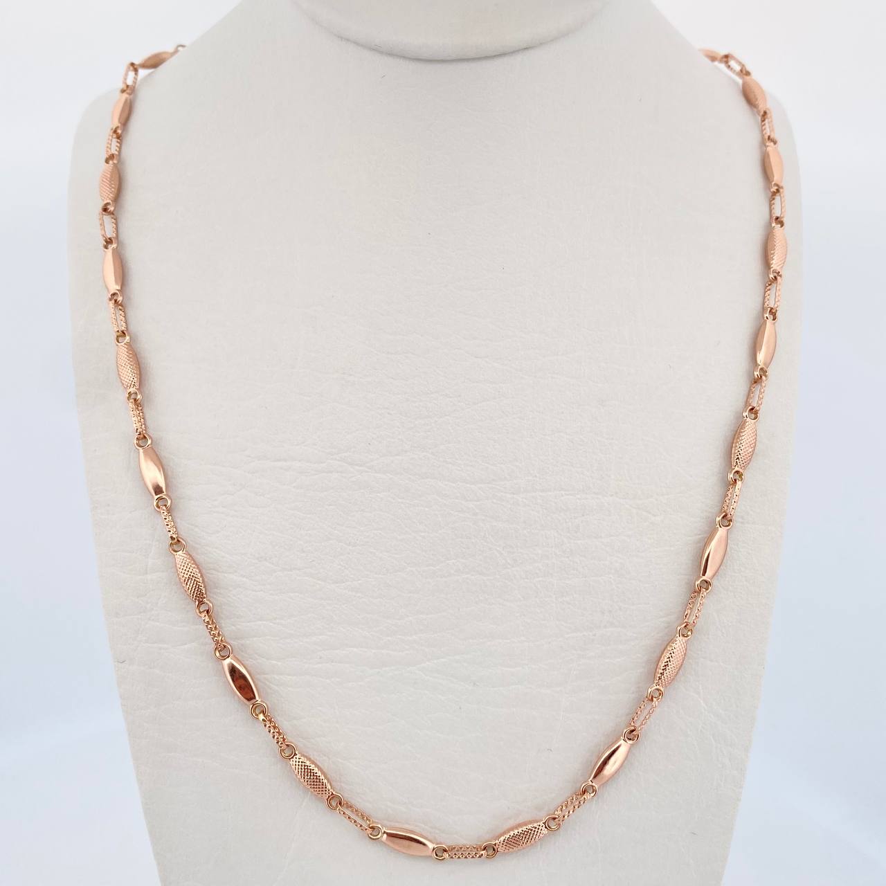 Cadena Rustica Capullo 8.1gr / 61.3cm / 3.1mm Punteada Oro Rosa 18K $