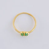 Anillo Flor De Mayo Esmeraldas 1Pts 1.45 g / T7 1/2 Oro Amarillo 18K