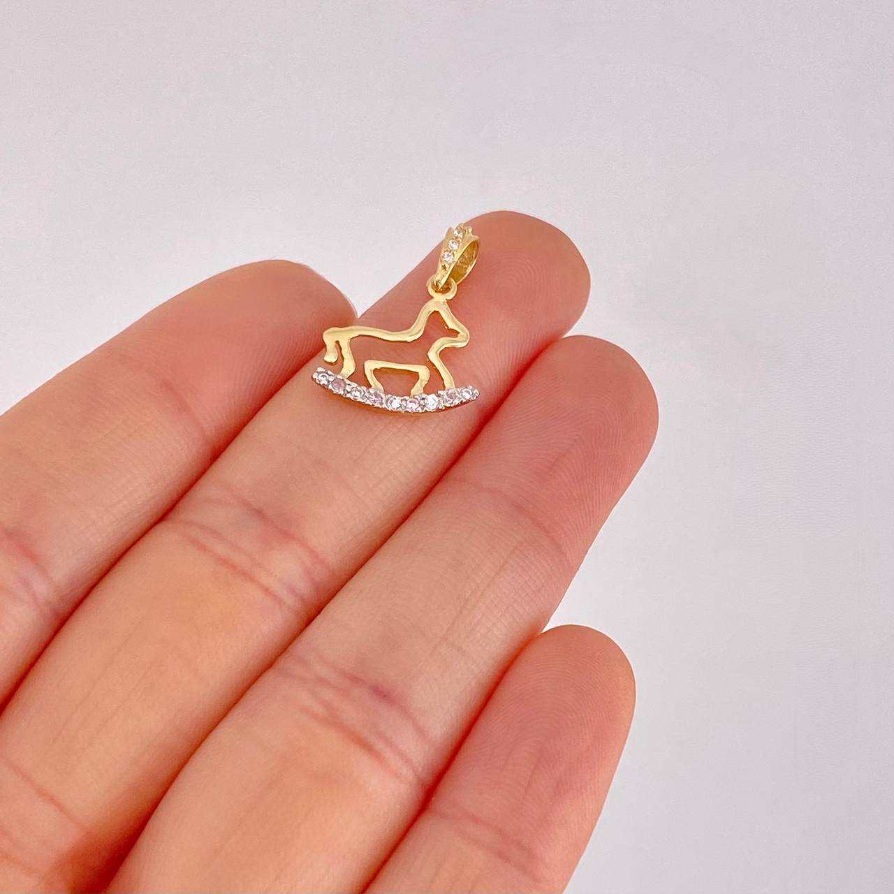Dije Caballito de Juguete 0.9g / 2cm Oro Amarillo 18K