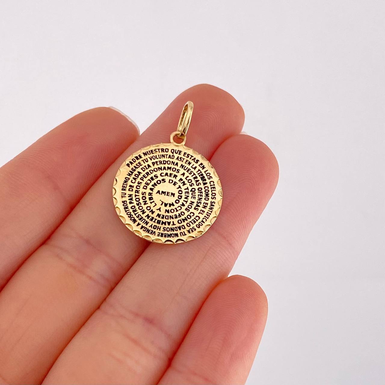 Dije Padre Nuestro Engranaje 3.2g / 2.8cm Oro Amarillo 18K